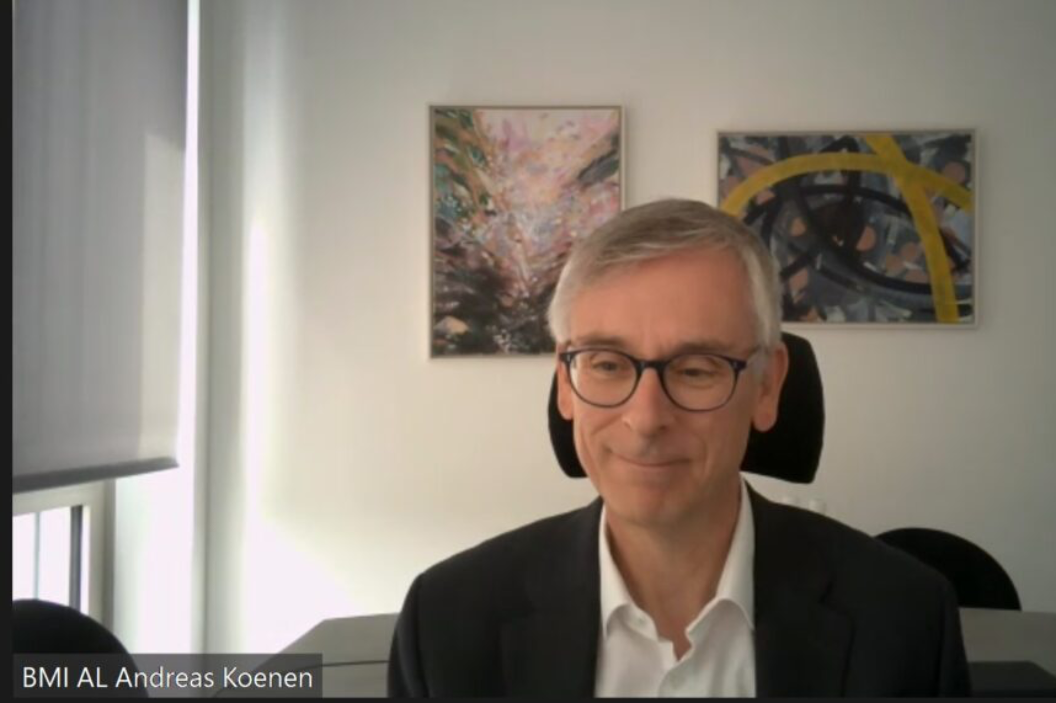 Andreas Könen, BMI, im Austausch mit dem Fachforum Digitales über die NIS-2-Richtlinie